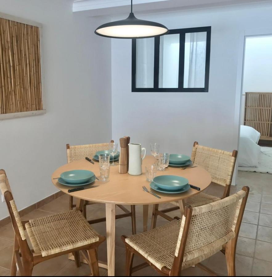 Accommodation In Sesimbra - Two Double Bedroom Buitenkant foto