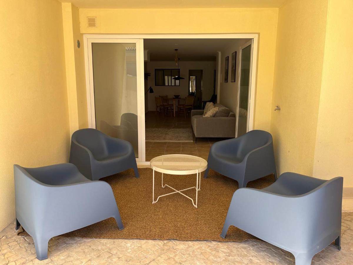 Accommodation In Sesimbra - Two Double Bedroom Buitenkant foto